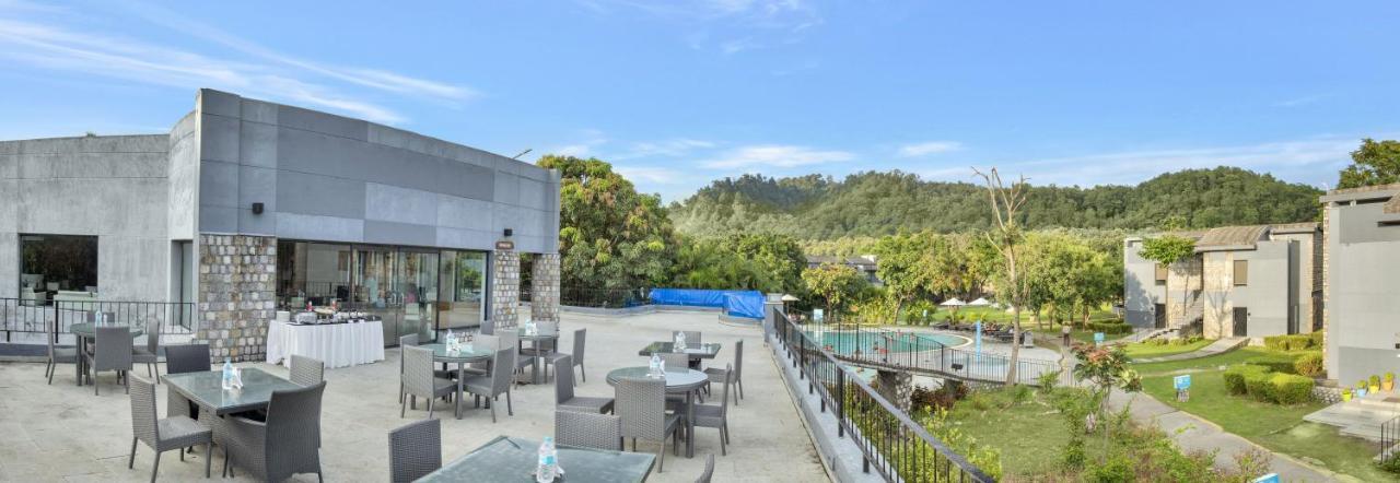 Club Mahindra Corbett Hotel Dhikuli Kültér fotó